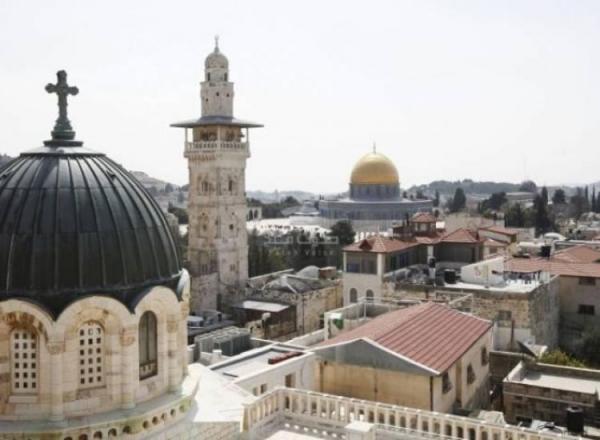 بلديات فلسطينية توجه نداء الى قداسة البابا