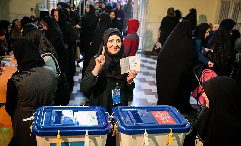 إيران: بزشكيان يتقدم على جليلي بعد فرز 12 مليون صوت