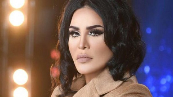 بالصور .. 5 فنانات السياسة قلبت حياتهن