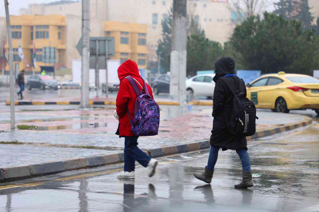 الأرصاد لسرايا: "أمطار غزيرة حتى يوم الأربعاء ..  وتحذير لطلاب المدارس"