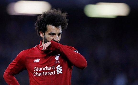 محمد صلاح يعلن استمراره مع ليفربول