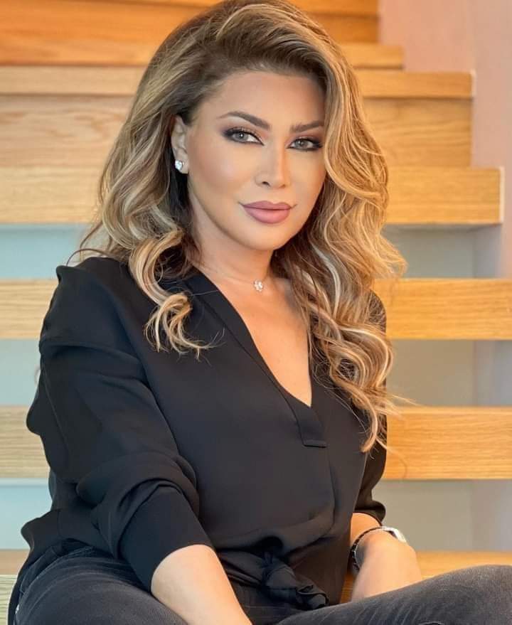 نوال الزغبي تنتقد فنانات التيك توك 