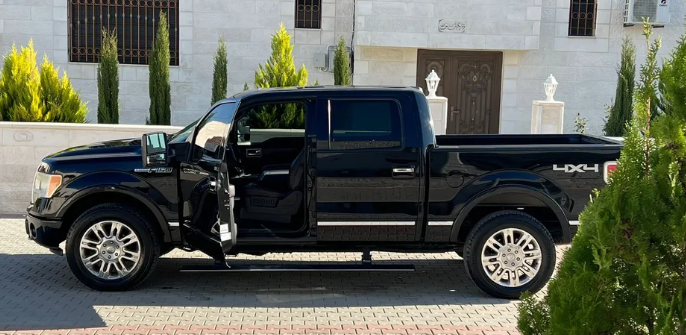 بكم فورد F150 بلاتينيوم