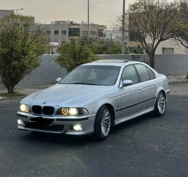 BMW E39 2003 / 525