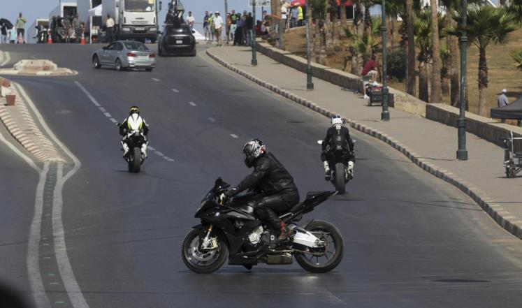 كروز يغلق طريقا بالمغرب لتصوير "مهمة مستحيلة"