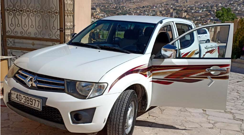 بكم ميتسوبيشي 2015 L200   