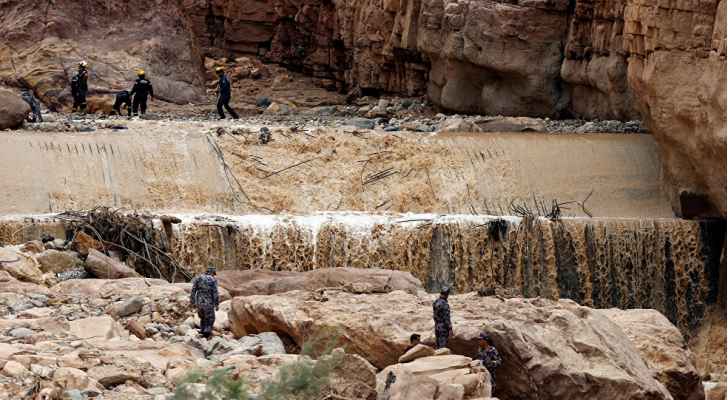 بالتفاصيل ..  وزير المياه الأسبق يخرج عن صمته ويتحدث عن الأسباب التي أدت لفاجعة البحر الميت 