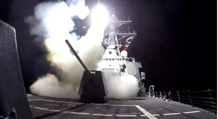 "الحوثي": استهدفنا 4 سفن تابعة لأمريكا وبريطانيا و"إسرائيل"