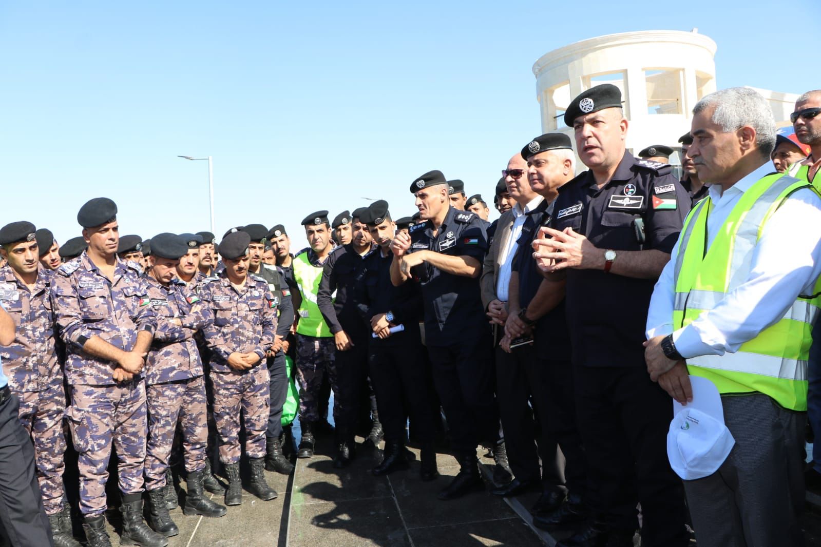 إطلاق حملة بيئية شاملة على شواطئ خليج العقبة  ..  صور 