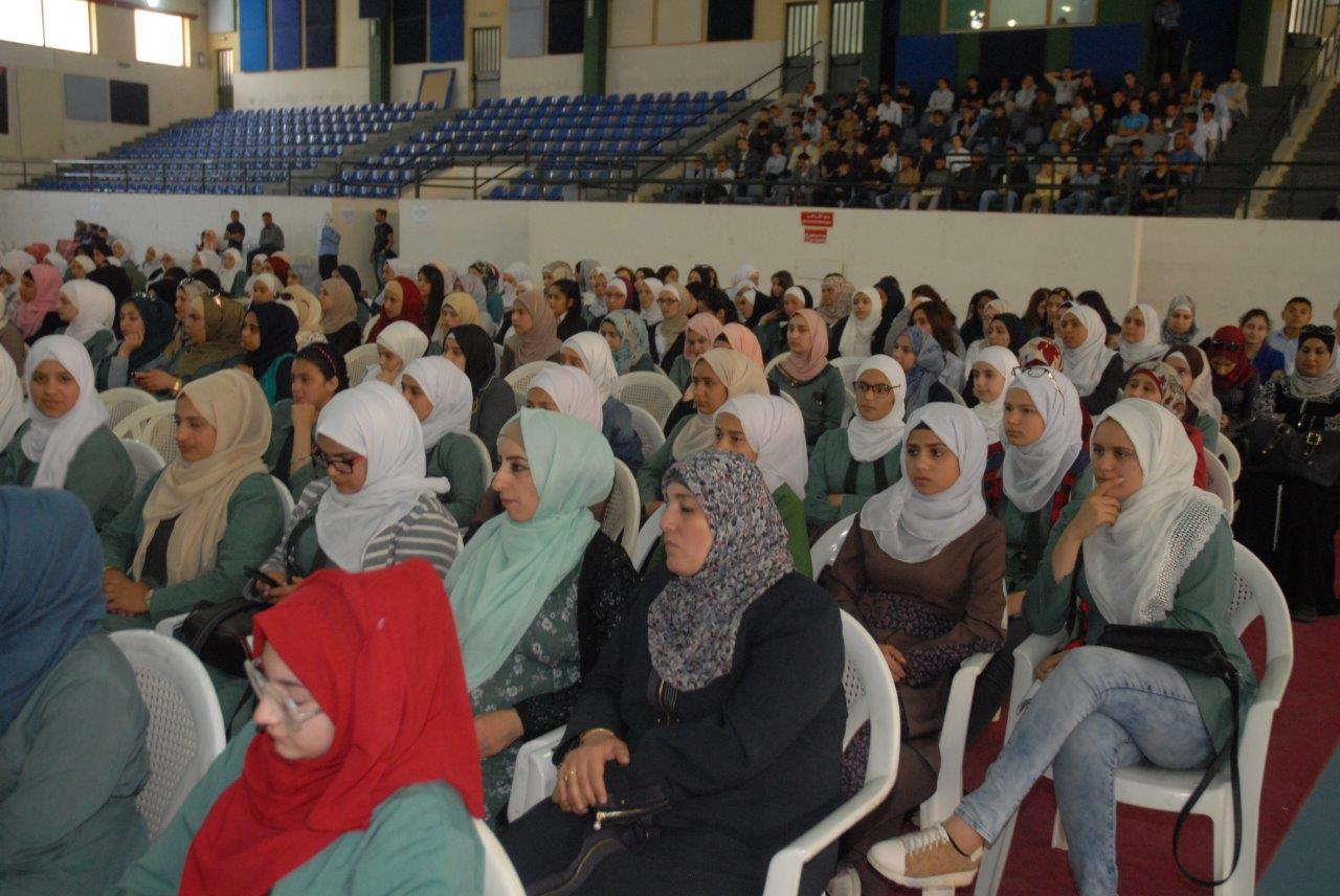 بالصور .. جامعة البترا تعلن أسماء الفائزين في مسابقة "محمود السمرة الأدبية" لطلبة المدارس