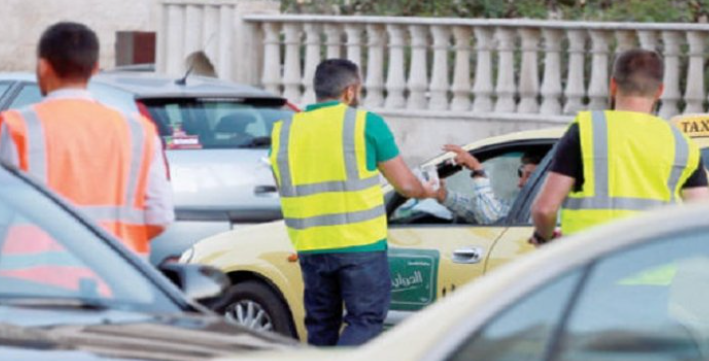 الصحة: لا توزعوا الطرود و "علب المياه" على الإشارات الضوئية في رمضان