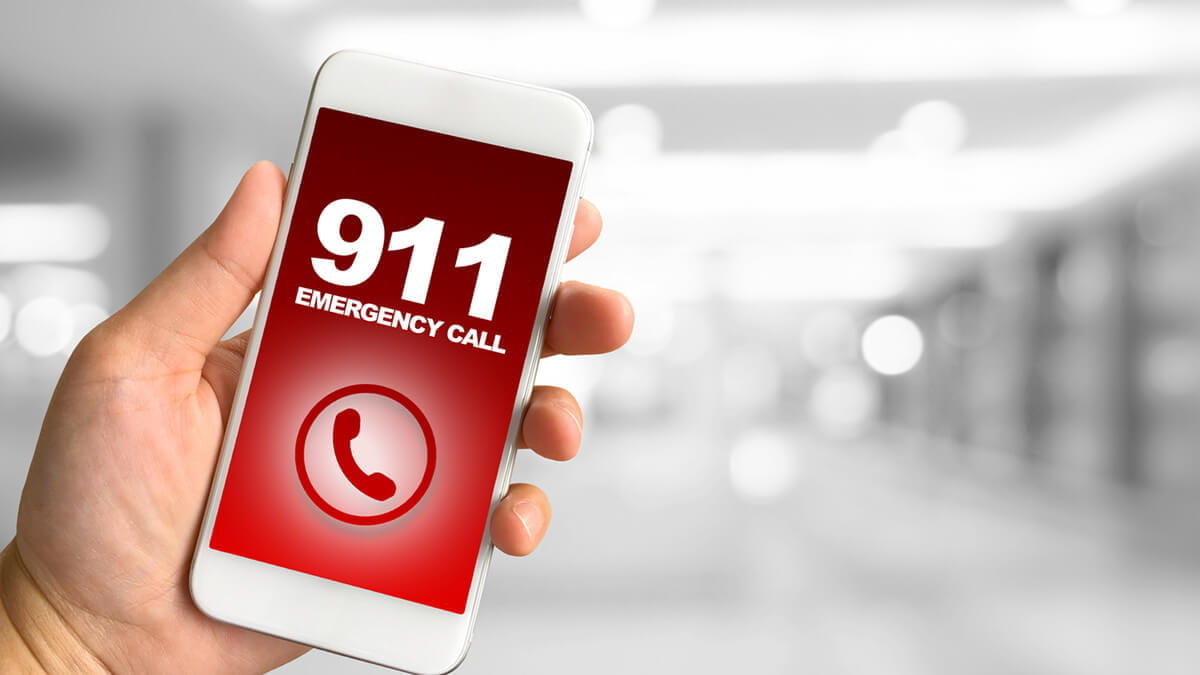 65 مليون مكالمة على 911 في 2022