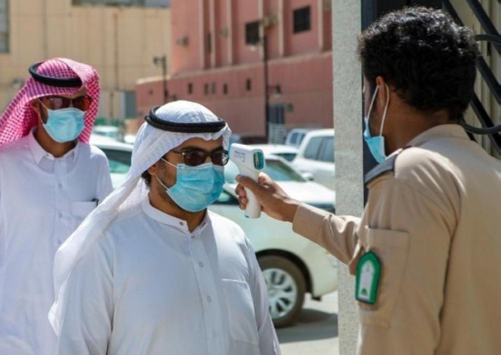 السعودية تسجل 42 وفاة و 2671 إصابة جديدة بكورونا