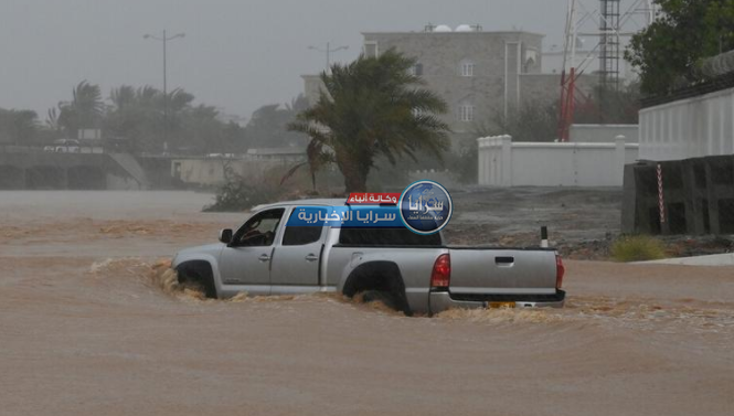 سلطنة عمان تعلن عن انتهاء خطورة "شاهين" و دخوله السعودية في الوقت الحالي