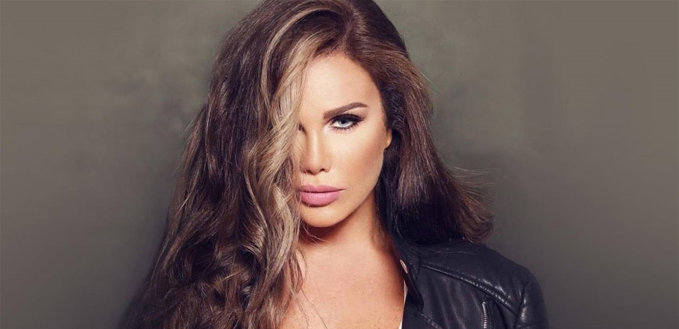 بالفيديو ..  ممثلة مصريّة تصفع الفنانة نيكول سابا! 