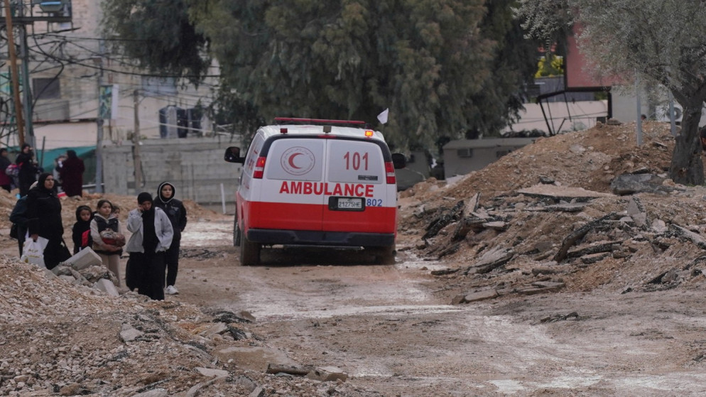 شهيدان بقصف الاحتلال الإسرائيلي مركبة في جنين     