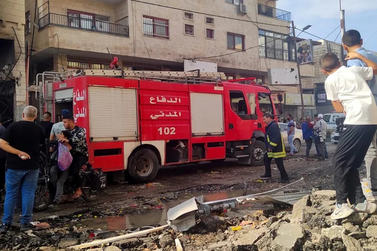 الدفاع المدني بغزة يعلن توقف العديد من مركباته لعدم توفر قطع الغيار