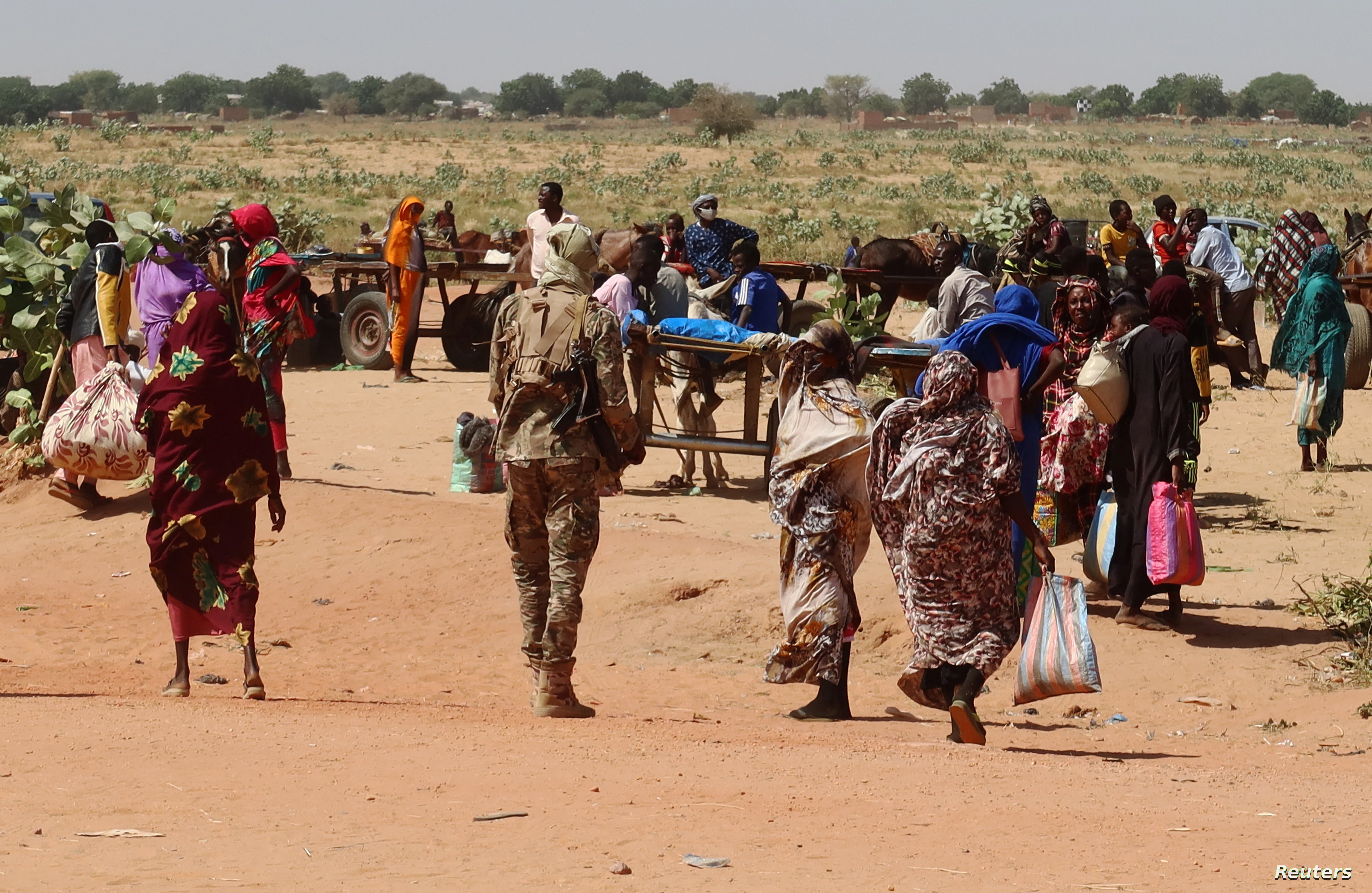 ناجون يروون قصصا مؤلمة عما يجري في السودان " نصطف على شكل جماعات ويتم إطلاق النار علينا " 