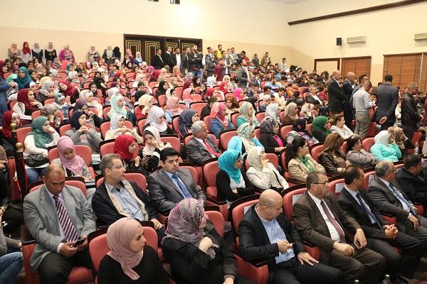 جامعة الزيتونة الاردنية نحتفل بالطلبة الجدد