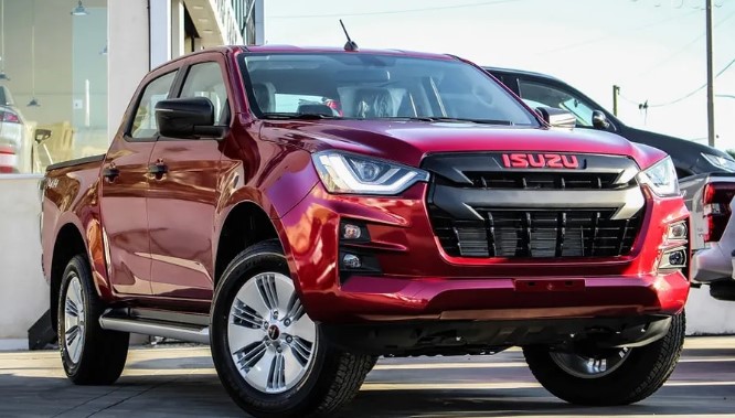 Isuzu D-Max 2023 و كفالة الشركة