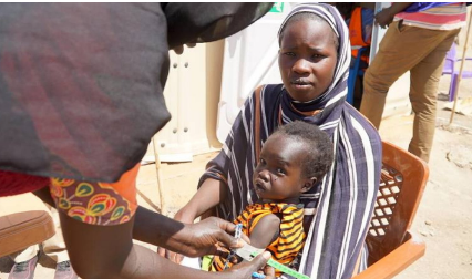 نحو ألف سوداني ماتوا جوعًا ومرضًا في شهرٍ واحد