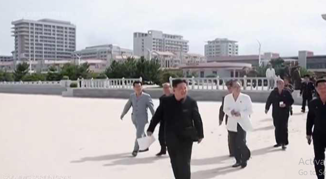 شاطئ دون سياح ..  كيم جونغ أون يزور مشروعه السياحي المرتقب