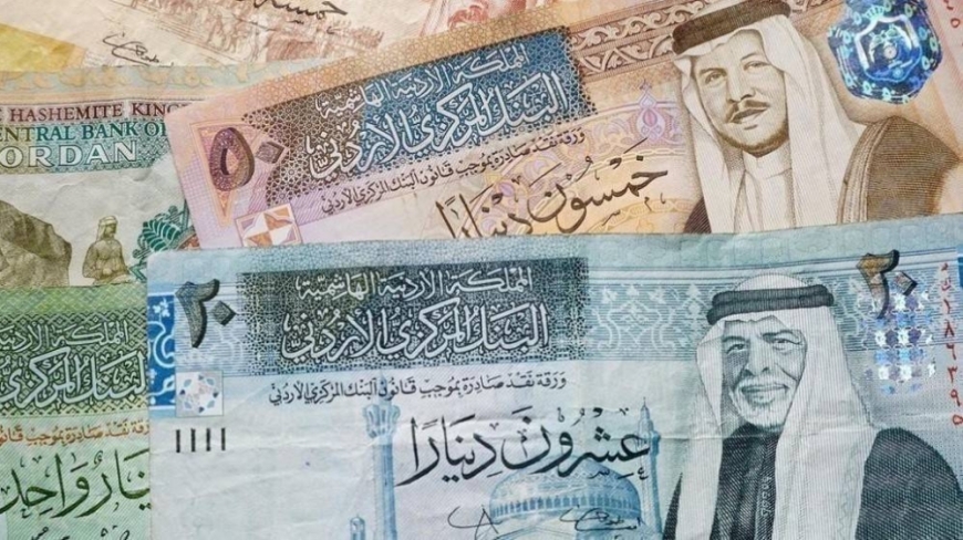 الحكومة تطفي ديونا بقيمة 3 مليارات دينار خلال أول 10 أشهر