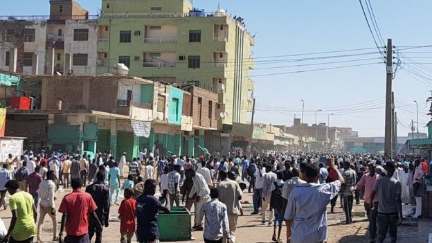  8 قتلى خلال احتجاجات على غلاء المعيشة في السودان