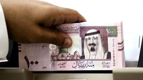  استطلاع: 63% من السعوديين يفضلون الوظيفة الحكومية