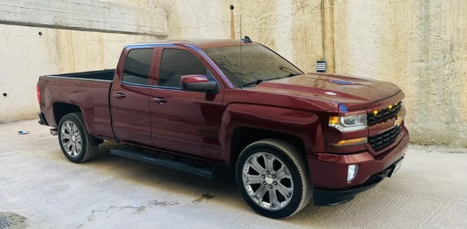 Chevrolet Silverado للبيع