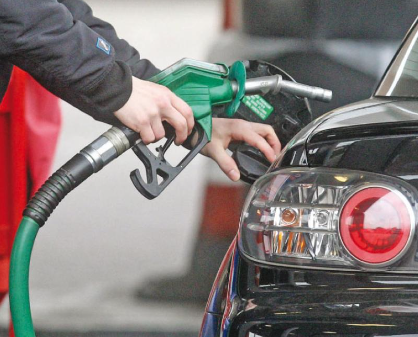 ما هو سبب زيادة استهلاك البنزين ؟ 10 أسباب وحلولها