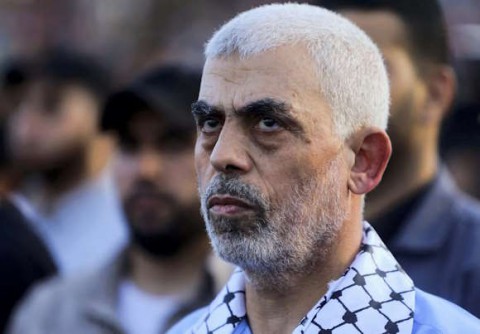الكيان يعترِف بتورّطه بوحل غزّة ..  صحيفة عبرية: تصفية قادة حماس الثلاثة لن يشفع