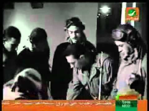 بالفيديو ..  حسنى مبارك كومبارس في فيلم “وداع فى الفجر” عام 1956