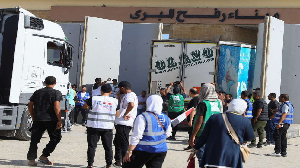 السماح بمغادرة قرابة 500 أجنبي من قطاع غزة