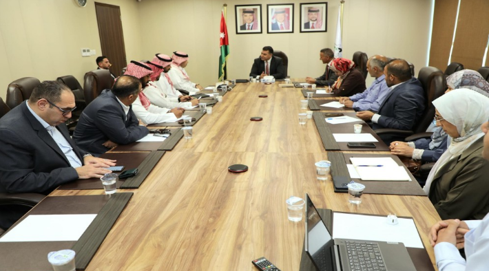 وزير الزراعة: بدء العمل على إنشاء 3 مستشفيات بيطرية في الأردن