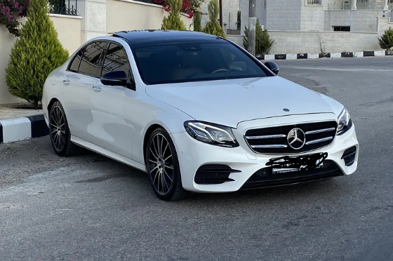 E350 2019 وارد وبحالة الوكالة(بنزين)