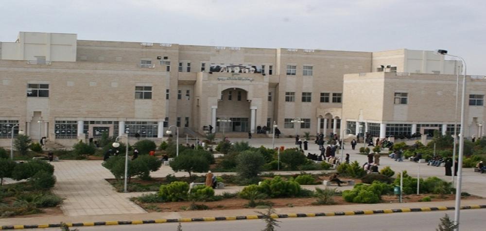 ارادة ملكية بتعيين الدكتور عدنان العتوم رئيسا لجامعة آل البيت