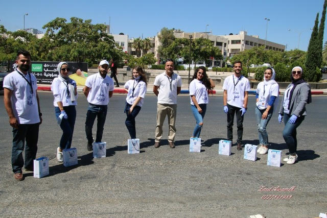 بالصور  ..  جامعة عمان الاهلية تحتفل بطلبة الثانوية العامة