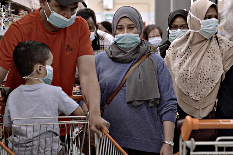 كبير خبراء الأوبئة في الصين: مساهمة المصابين دون أعراض بانتشار كورونا صغيرة نسبياً