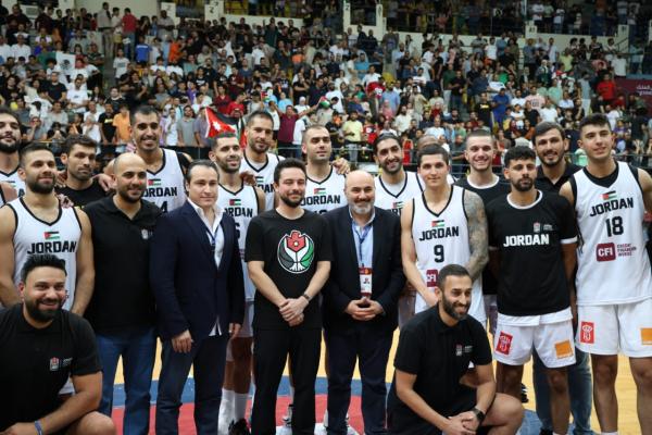 ولي العهد يهنئ منتخب السلة بفوزه بلقب بطولة كأس الملك عبدالله الثاني الدولية