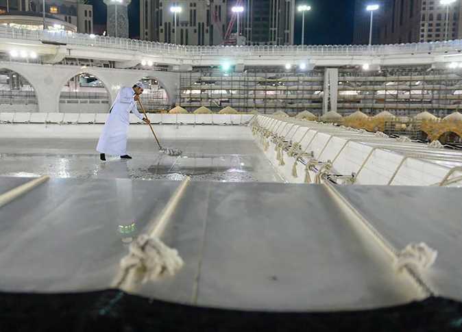 بالفيديو  ..  السديس يكشف عن موعد فتح الحرمين الشريفين أمام المصلين  ..  تفاصيل