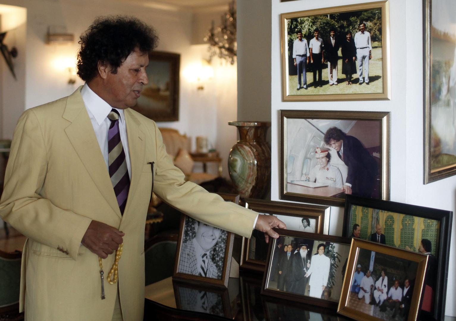 أقارب القذافي يطالبون بجثمان الزعيم الليبي الراحل