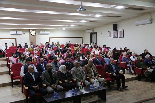 عمداء كليات جامعة الزيتونة الاردنية يلتقون طلبة كلياتهم الجدد 