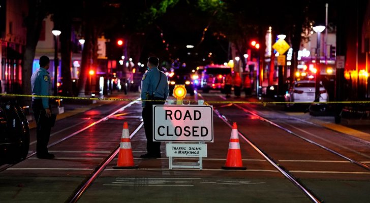 6 قتلى و اصابة 9 أشخاص بحادثة إطلاق نار بولاية كاليفورنيا