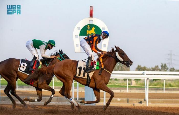 نادي سباق الخيل يقيم الحفل العاشر على كأس جامعة أم القرى وجائزة النادي بالطائف