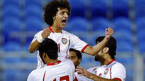 الامارات تتألق وتطيح بالمنتخب القطري