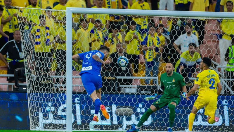 النصر يبحث عن إيقاف تعثراته المتتالية أمام الهلال