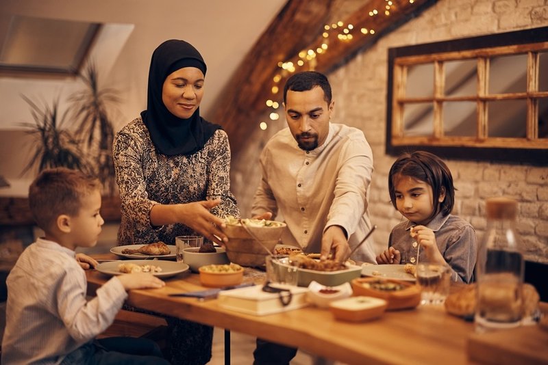 عادات غذائية مهمة في رمضان تحافظ على صحتك وصحة عائلتك