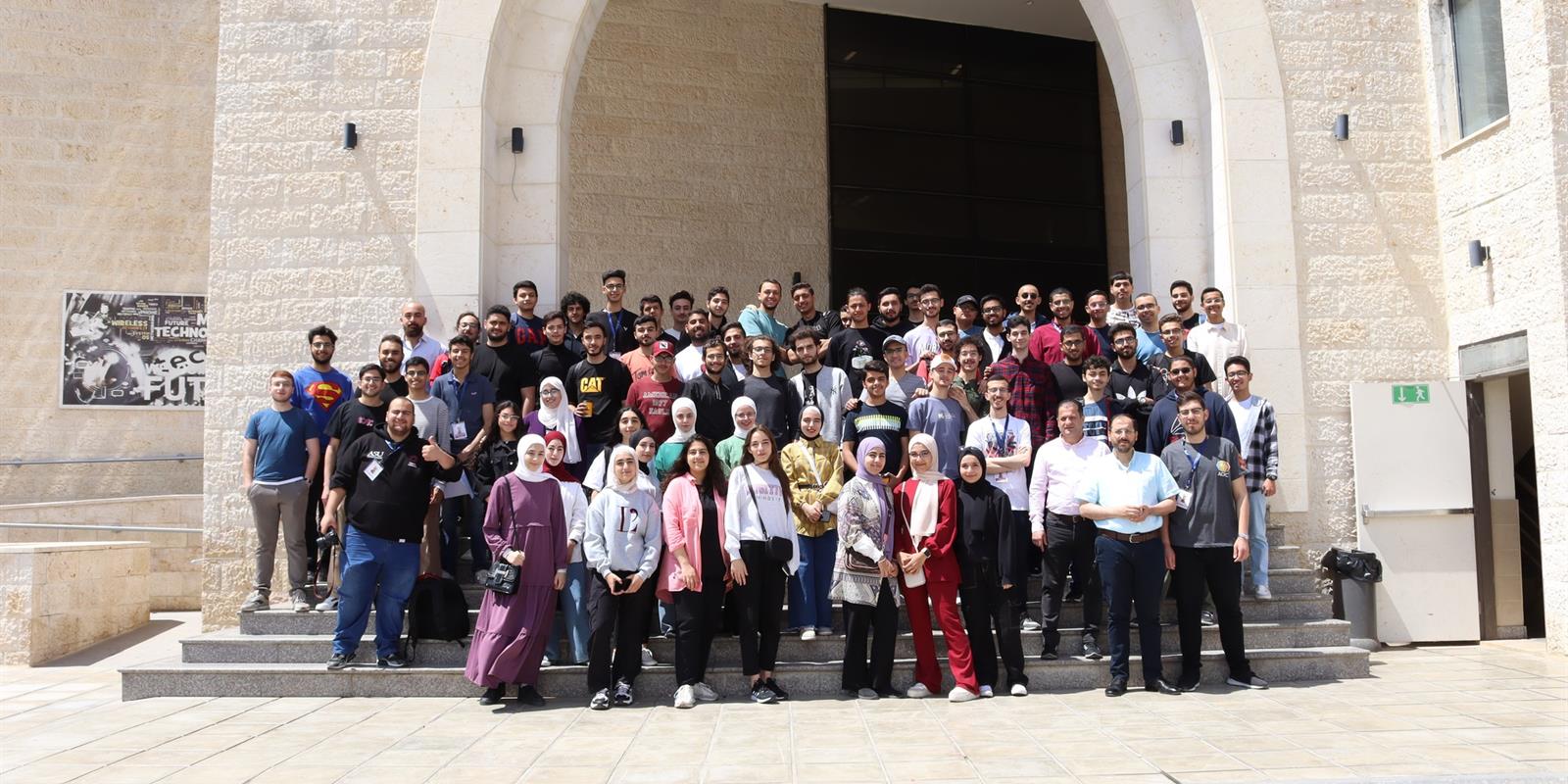 جامعة العلوم التطبيقية تعقد لطلبتها مسابقة كأس التطبيقية للبرمجة بنسختها الثامنة ASU Coding Cup 8