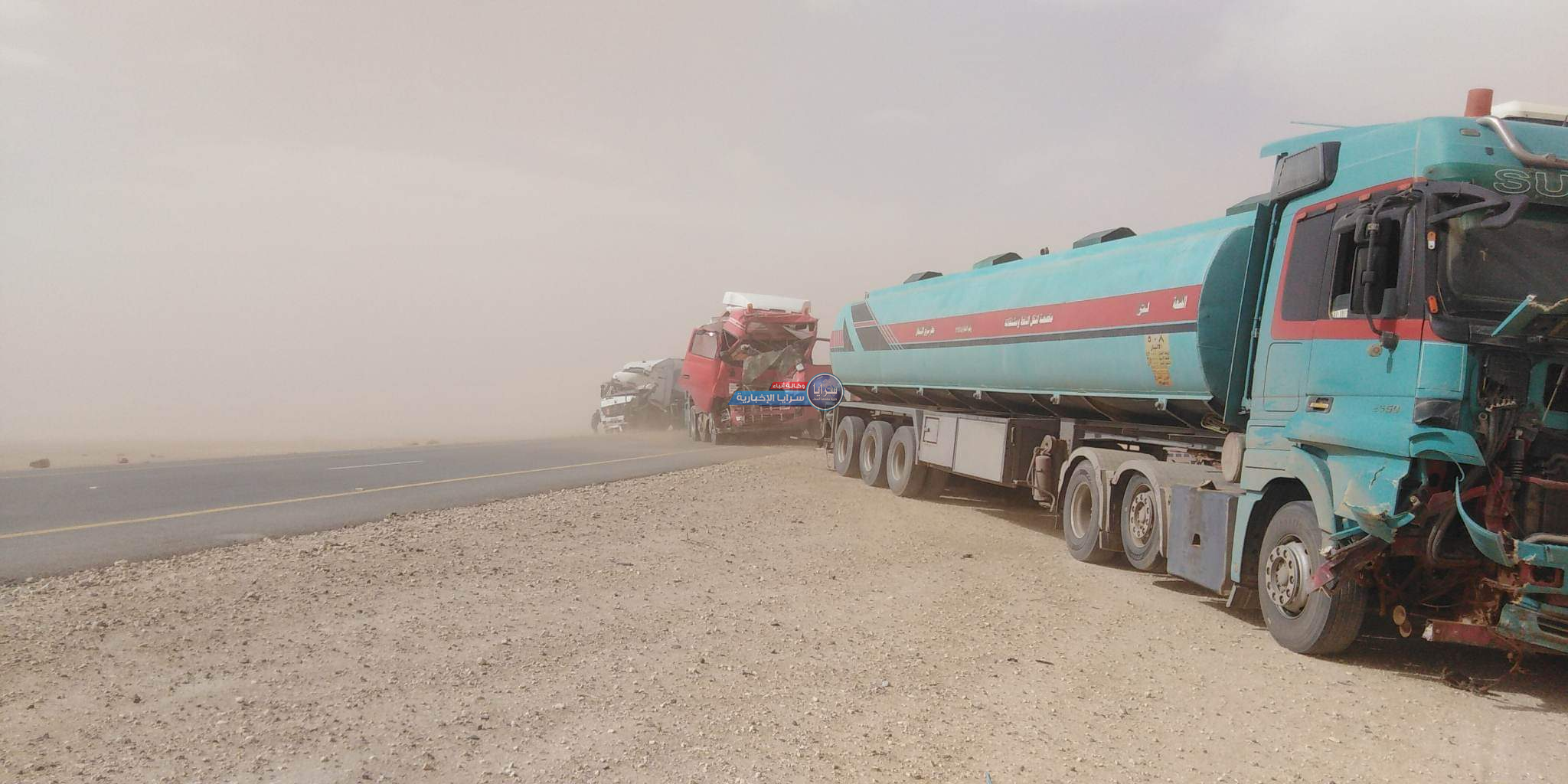 بالصور ..  إصابات بحادث مروع بين عدد من المركبات على طريق شويعر